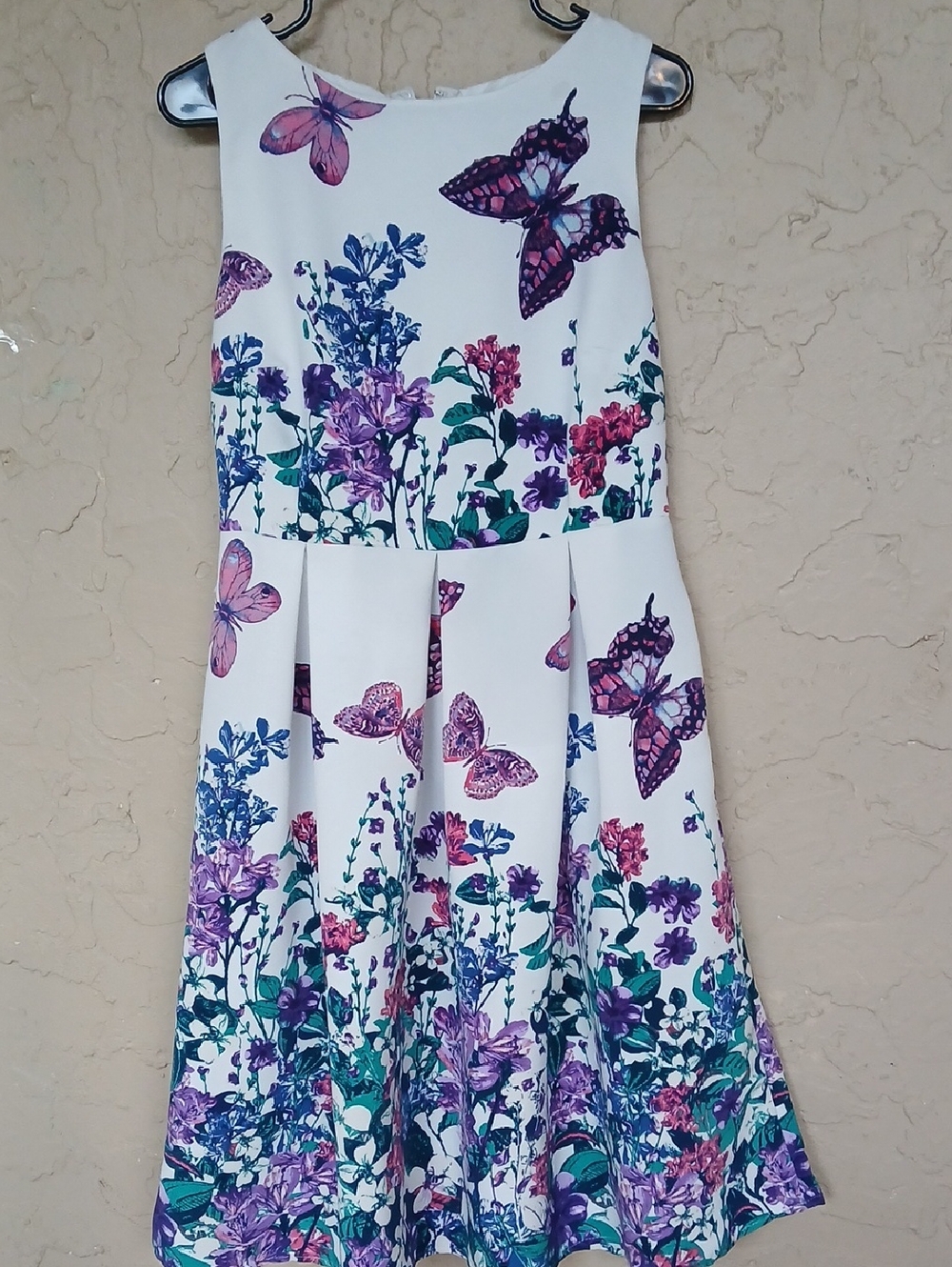 New York & Company White Floral and Butterfly Fit-and-Flare Dress